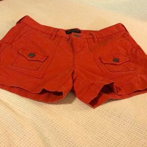 Orange shorts ⭐️